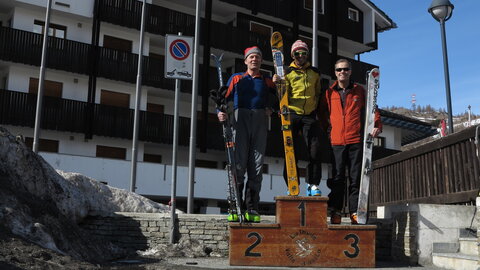 2013-04-14.20-ski-traversee-alpes, 61-traversee-alpes-ski-refuge-deffeyes-2013-04-14-01