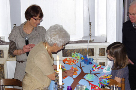90 ans de mamie Louise - Noyarey mars 2013, 90 ANS MAMY Vincent  77 