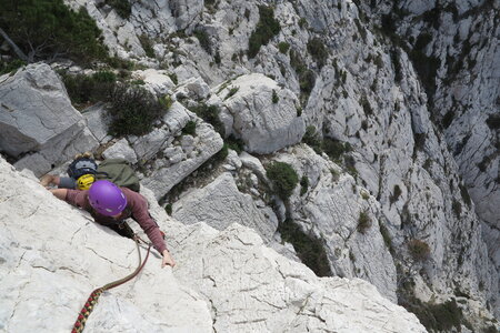 2013-05-08.09-escalade-calanques, 02-escalade-calanques-escalade-aventure-2013-05-09-17