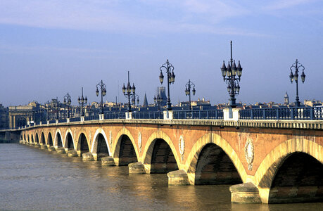 BORDEAUX, 23 BORDEAUX           Pont de Pierre