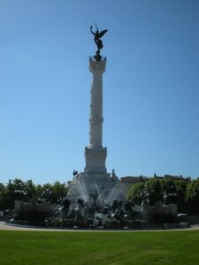 BORDEAUX, 32 BORDEAUX  Monument aux  Girondins
