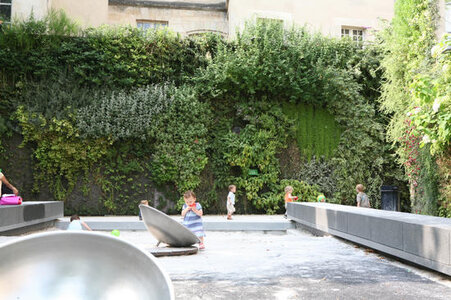 BORDEAUX, 85 BORDEAUX      Square Vinet