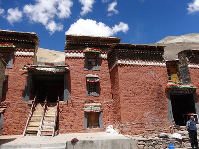 Tibet, 677a4d73ce275a24c3a847d71283396bfa413ee18ecb00cf4bf4a5726d4e5ad3d8af6412a7fd22a41bc854ffbaa8de91ead19b659d782c70ff73a70e350dfbf770402a14bd260d843c3178dcdffef47c8877d4a28e4dec213d3a15864