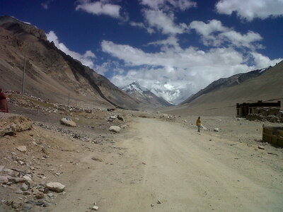 Tibet-Sur la route de Shigatse au Basecamp de l'Everest, IMG01002-20130519-1600