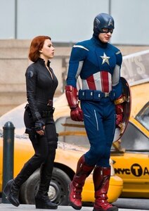 Avengers, scarlett-johansson-chris-evans_png_500x630_q95