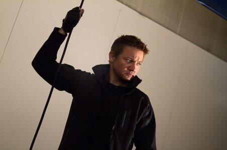 Avengers, renner-jeremy_jpg_500x630_q95
