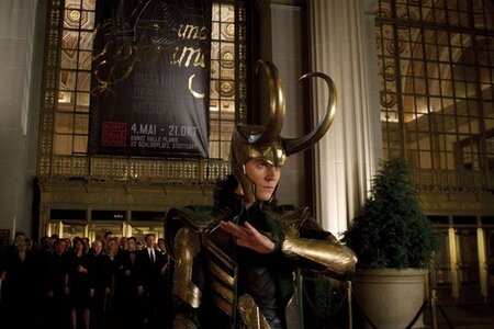 Avengers, tom-hiddleston_2_jpg_500x630_q95