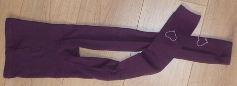 objet à vendre (divers), collant violet foncé sans pieds 9-10 ans avec petits cœurs brillants 3€