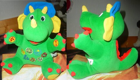 objet à vendre (divers), peluche dragon interactive vtech tbe 27x25 cm 7€