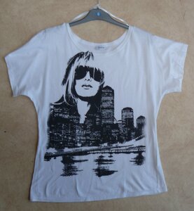 objet à vendre (divers), t-shirt blanc pimkie Taille L tbe - 5€