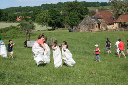 2010 GRDL - GRAND RASSEMBLEMENT DES LAFAYE, G- JEUX PLANSONNIE  073 