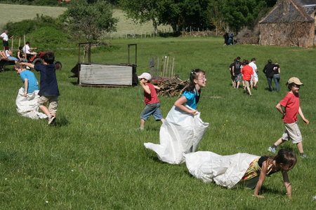 2010 GRDL - GRAND RASSEMBLEMENT DES LAFAYE, G- JEUX PLANSONNIE  080 