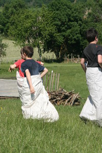2010 GRDL - GRAND RASSEMBLEMENT DES LAFAYE, G- JEUX PLANSONNIE  092 