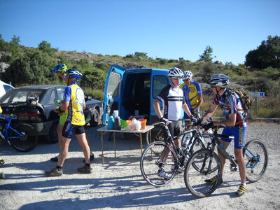 2013-06-30 - Sortie Les Mourres, rando club 30 juin 001