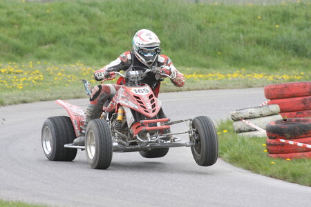 quads , chimay le 1 mai 2010 (super motard) 574