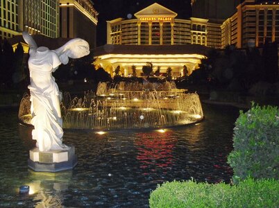 Las Vegas, Las Vegas 1 100