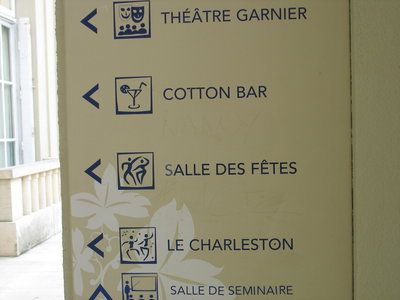 VICHY-VOSGES-ALSACE-LE CREUSOT, 352 VITTEL