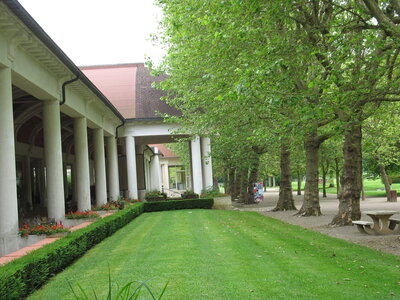 VICHY-VOSGES-ALSACE-LE CREUSOT, 371 VITTEL