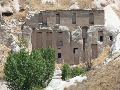 Voyage Turquie 3 : Première journée en Cappadoce, 17 Vue sur Uçhisar et la  vallée de Guvercinlik  12 