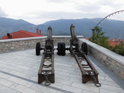 gillesg, arachova20
