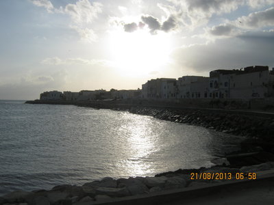Mahdia Tunisie, lever du soleil au Cap de Mahdia Tunisie