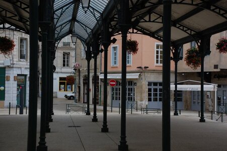 15-Facettes de Valence, Les Halles Place Saint-Jean