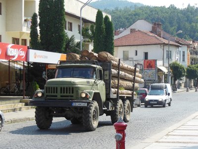 Bulg_2013-Tryavna-Curiosités, ... soviétiques : du costaud !