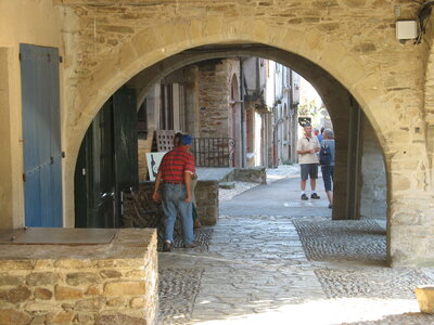 LAUTREC-SAUVETERRE-VILLEFRANCHE-BEAUMONT, 050 SAUVETERRE ROUERGUE