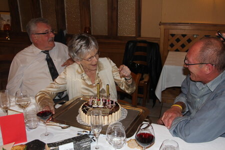90 ans de Therese, therese 90 ans 107
