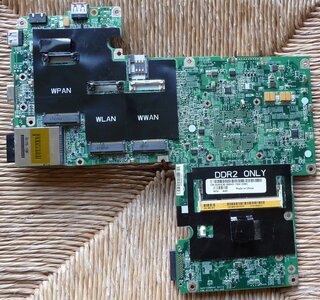 pieces detachees dell inspiron 1721,  N°14  vue de dessous carte mere