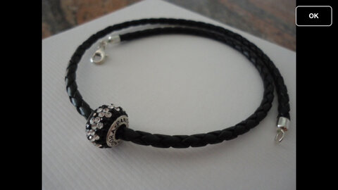 Bracelet, 30€ / With Swarovsky Element bead / Ask for colors