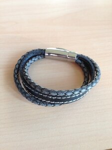 Bracelet, 25€ / Mixt / Ask for colors