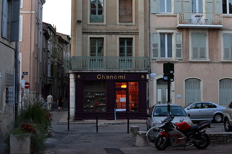 15-Facettes de Valence, Rue Pérollerie