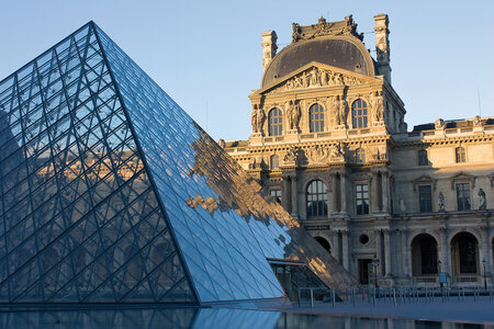 Paris, pyramide