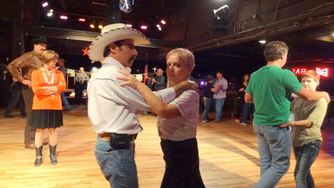 voyage texas, Billy bob’s 007