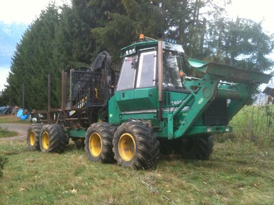 Travaux forestiers, Porteur Logset