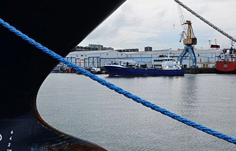 18- Notre découverte du  Finistère., Le port de commerce de Brest