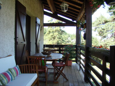 maison st jacques d'atticieux 07340 a vendre, terrasse qui domine le pilat