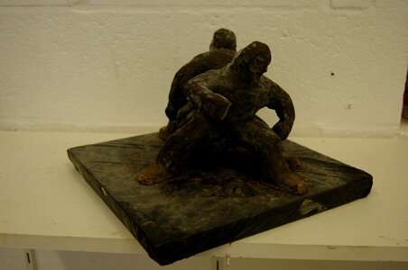 Sculpture, Contradiction interne