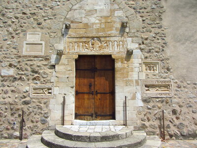 Saint Genis des fontaines,Les Orgues d'Ile sur Tet, Saint Genis des fontaines