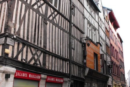 Rouen, Rouen  78 