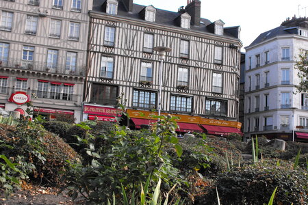 Rouen, Rouen  87 