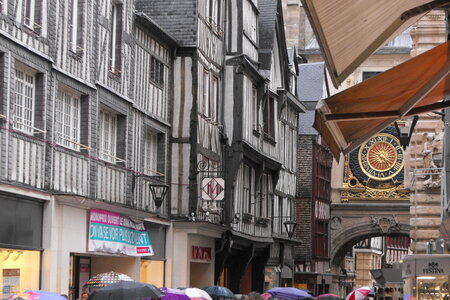 Rouen, Rouen  332 