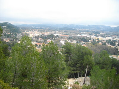 GR 2013 : DU PAS DES LANCIERS A MARTIGUES, Vue sur Saint-Victoret