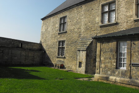 Caen, Caen  32 