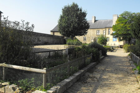Caen, Caen  36 