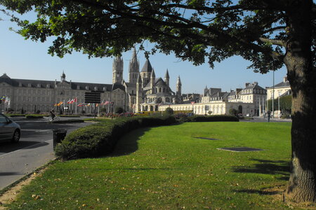 Caen, Caen  81 