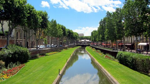 Perpignan, Le quai Vauban en bordure de la Basse