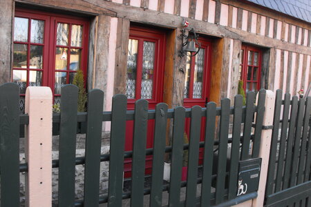 Pont-L'Evêque, Pont-L’Evêque  2 