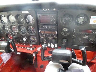 OVS - Vol en Cessna le 05.04.2014, P1030033